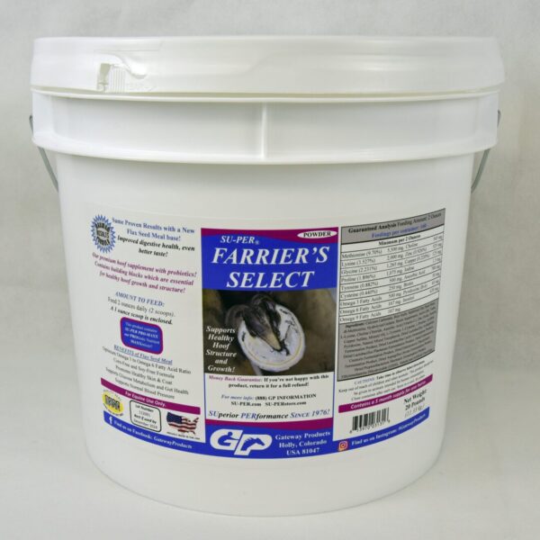 A bucket of Gateway SU-PER Farrier Select Powder on a white background.