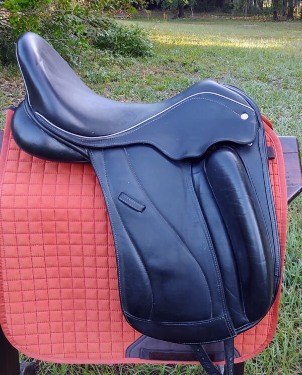 Custom Wolfgang Constanze Dressage / 17.5" - UC325 - Image 4