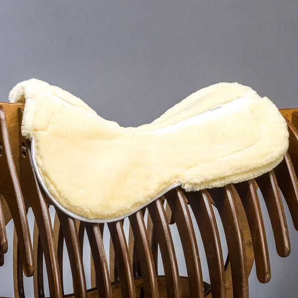 Cream sheepskin jump half pad